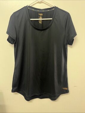 Copper Fit Women’s Black Scoop Neck Short Sleeve Tee